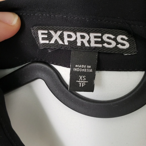 express white dress shirt with black trim - Picture 3 of 4